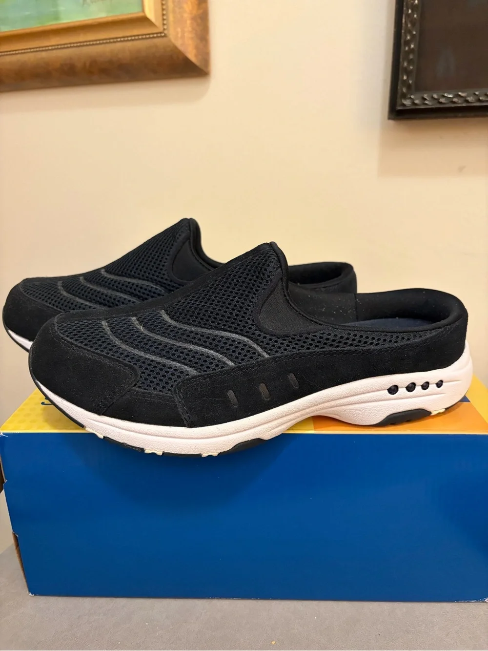 Women’s Easy Spirit Navy Mule Shoe